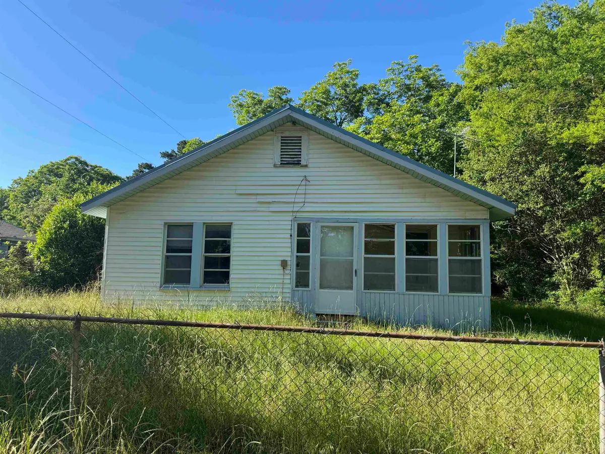 2403 Holmes Rd, Marshall, TX 75672 - #1