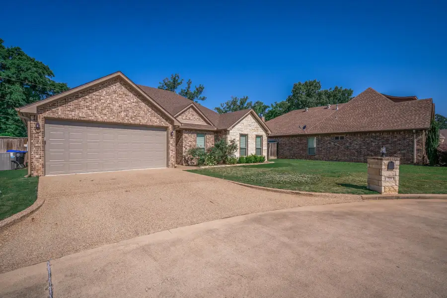 725 Cove Place, Longview, TX 75604 - #2