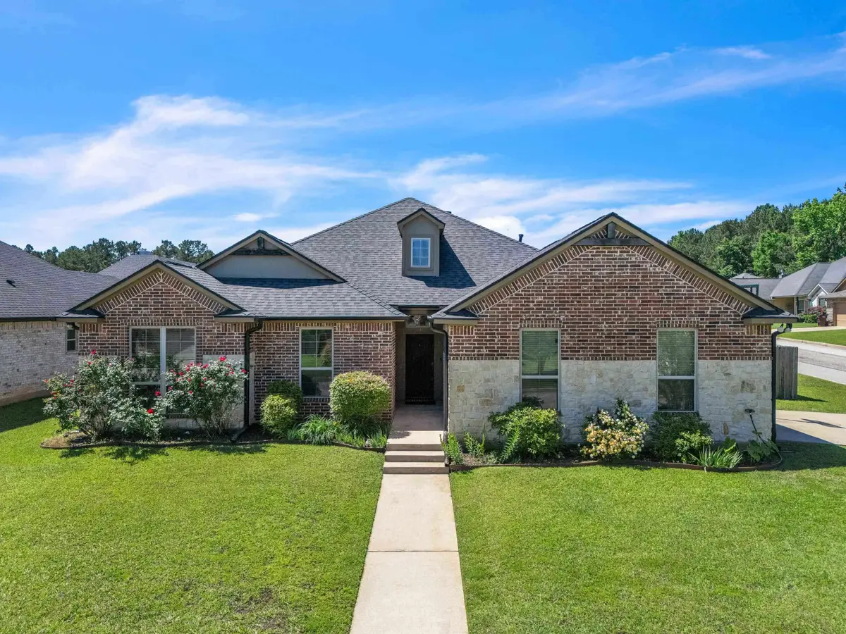 100 Decoy Ln, Hallsville, TX 75650 - #1