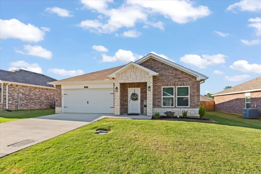 1120 Mission Creek Drive, Longview, TX 75601 - #2