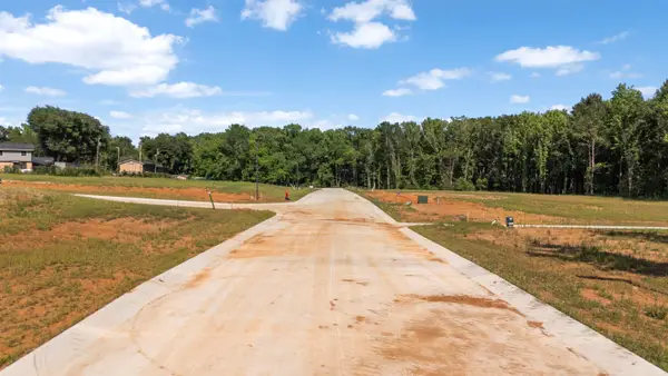 306 Mary Lane, Troup, TX 75789