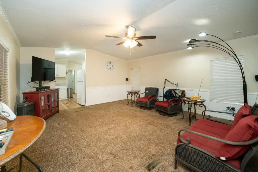 136 Woodlawn Estates Drive, Marshall, TX 75670 - #3
