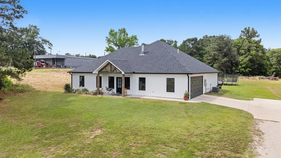 10374 St Hwy 204, Cushing, TX 75760 - #2