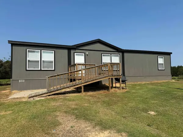 39 CR 1206, Daingerfield, TX 75638