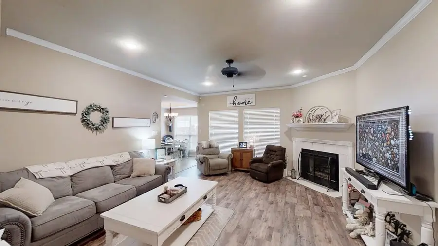 5401 Hollytree Drive, Tyler, TX 75703 - #2