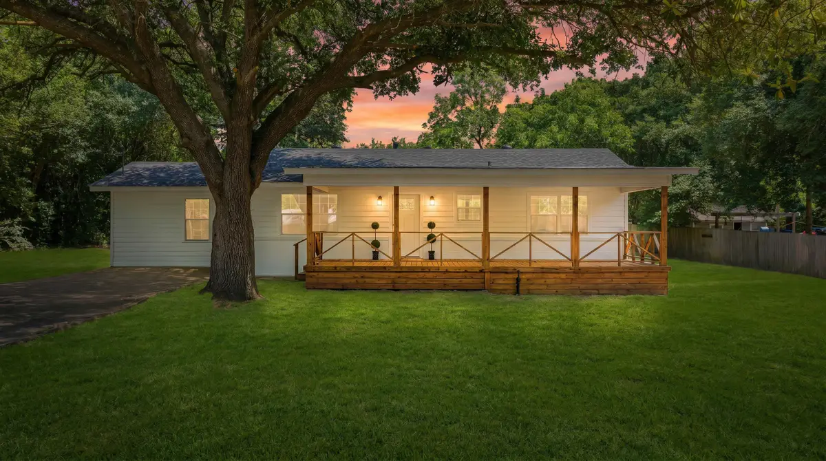 330 Francis St, Hawkins, TX 75765 - #1
