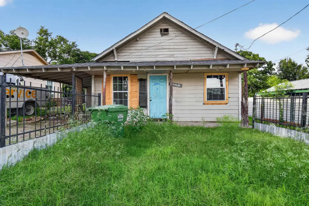 1107 SE 24th St, Mineral Wells, TX 76067 - #1