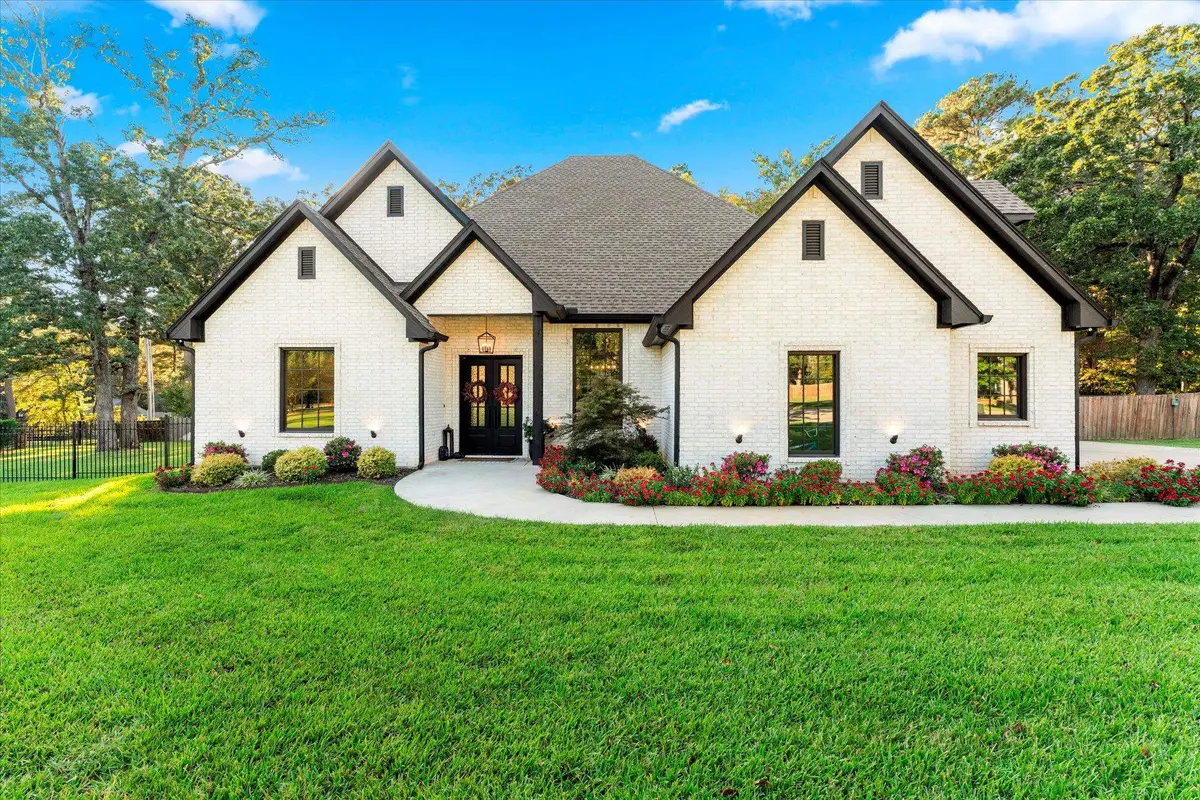 4301 Windrush Blvd, Longview, TX 75604 - #1
