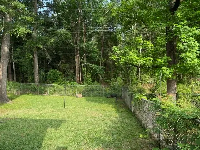 305 Robinhood Drive, Nacogdoches, TX 75691-9999 - #2