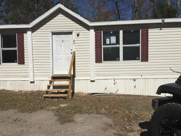 7137 Applewood, Gilmer, TX 75644