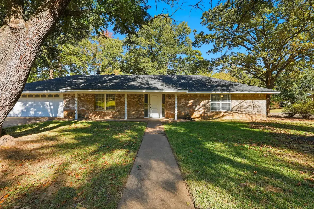 220 Eitelman Ln, Longview, TX 75605 - #1