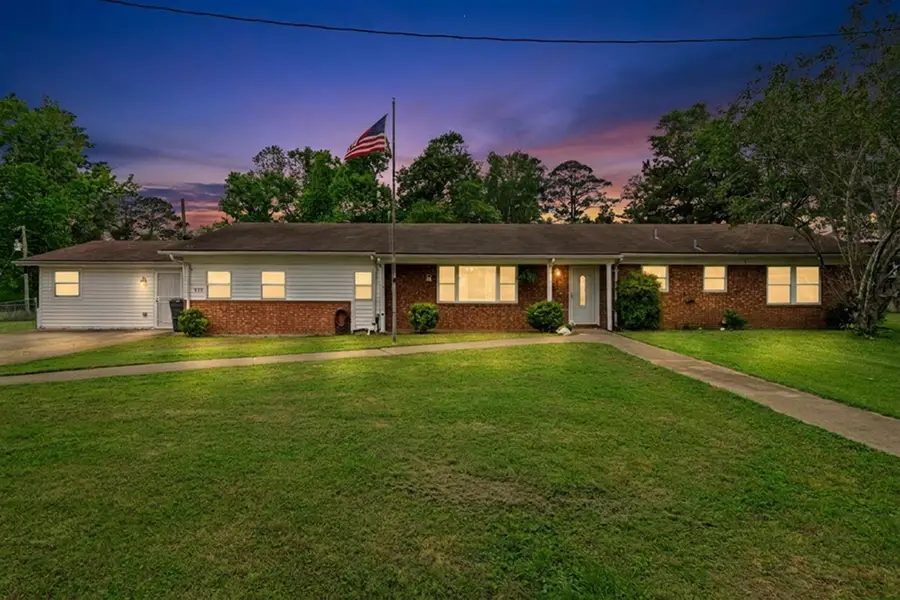 219 Berea #5, Jefferson, TX 75657 - #2