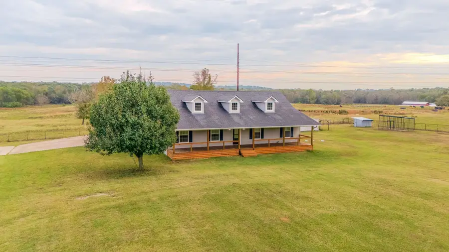 5300 N HWY 37, Winnsboro, TX 75494 - #3