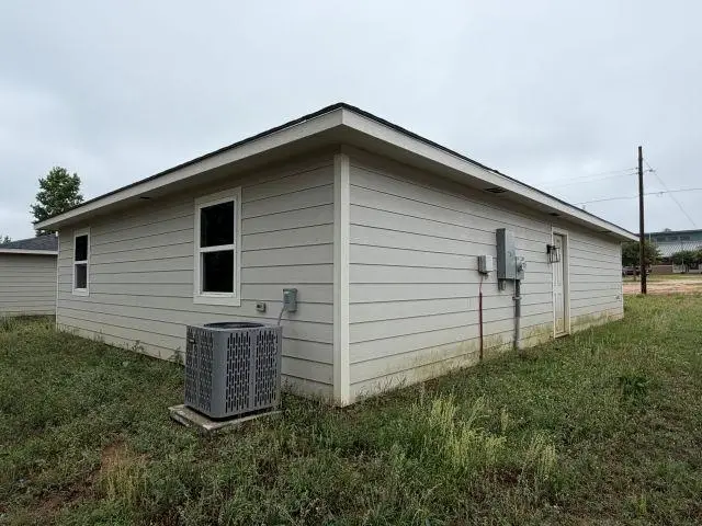 730 N Sanders, Nacogdoches, TX 75964 - #3