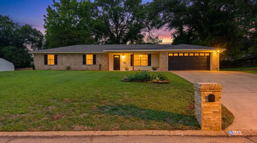 119 Sherwood Dr, Longview, TX 75605 - #2