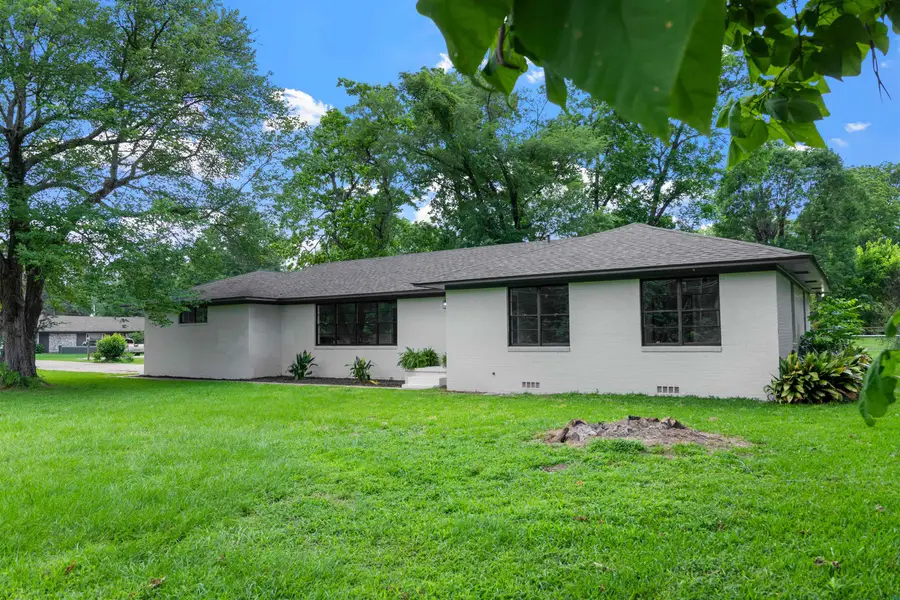 1065 Gardiner Mitchell Parkway, Longview, TX 75603 - #3