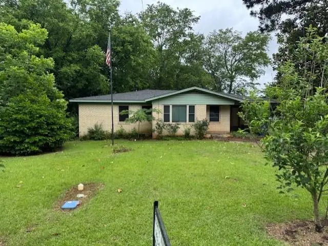 1211 webb, Daingerfield, TX 75638 - #1