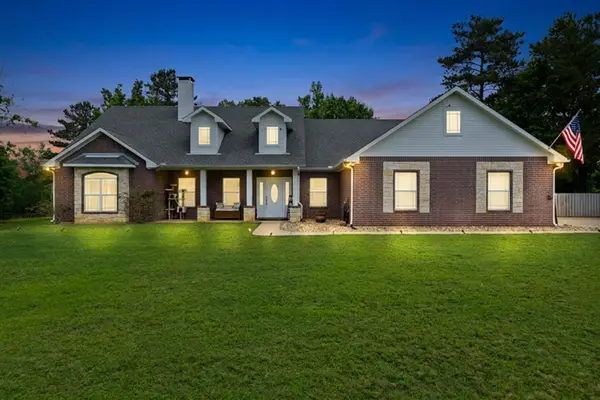 151 Tiger Lily, Diana, TX 75640