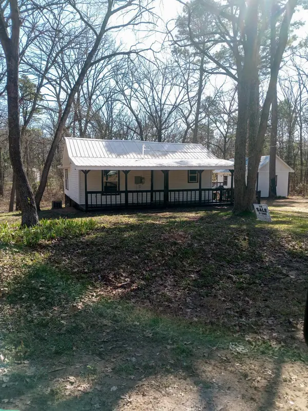 253 DAFFODIL LANE, Mount Vernon, TX 75457