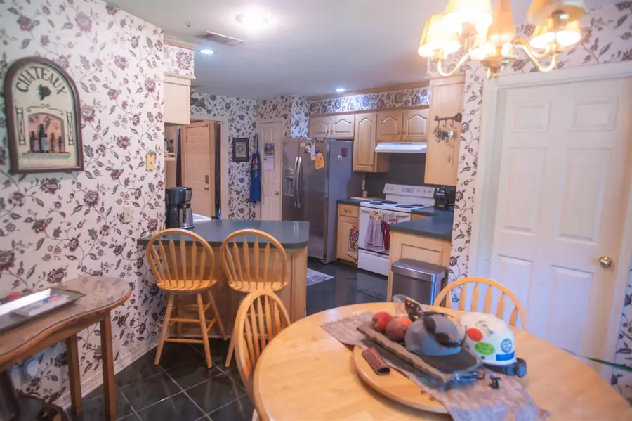 3718 Kriss Dr, Longview, TX 75604 - #3