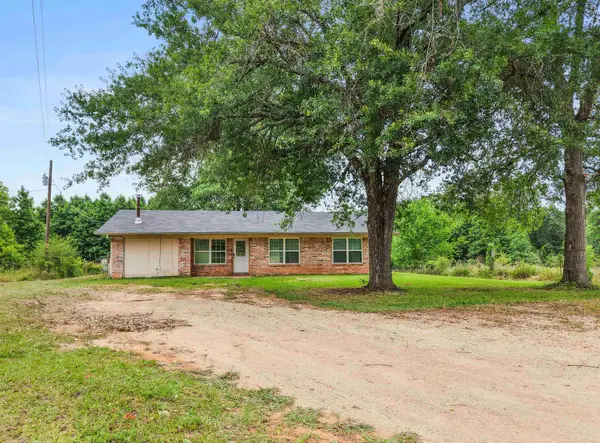 222 county road 2929, Hughes Springs, TX 75656