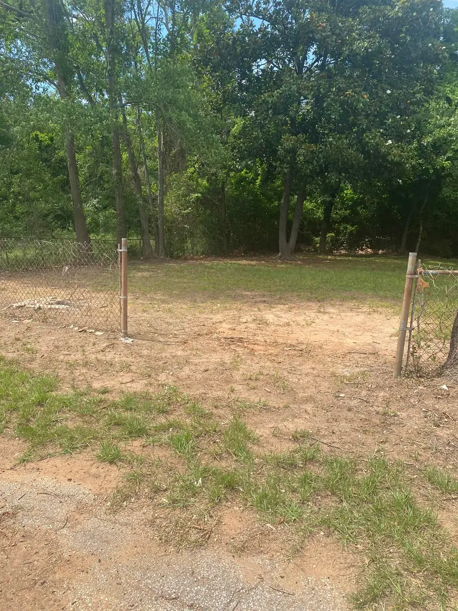 715 Pecan, Longview, TX 75601 - #2