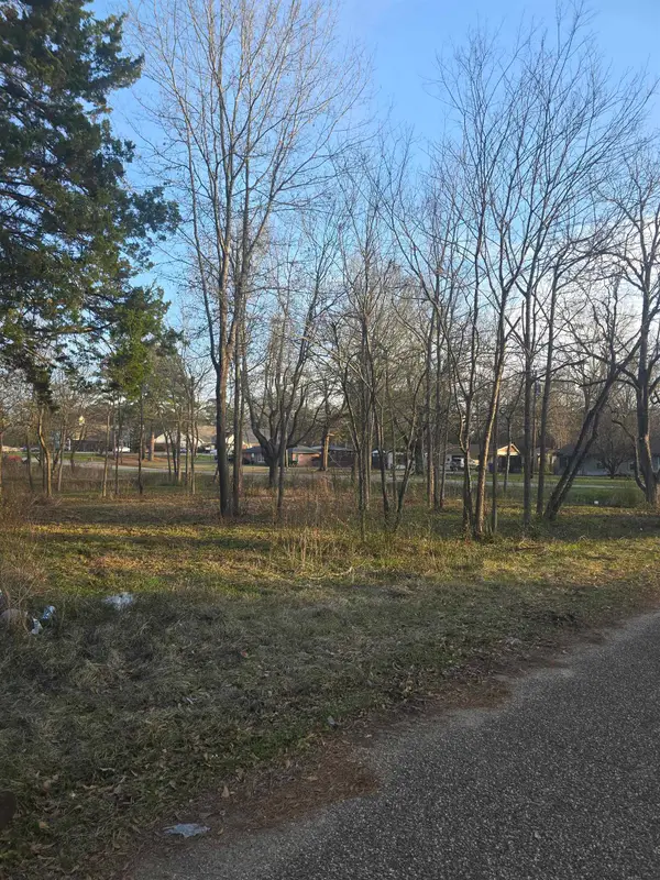 700 N Willard, Jefferson, TX 75657