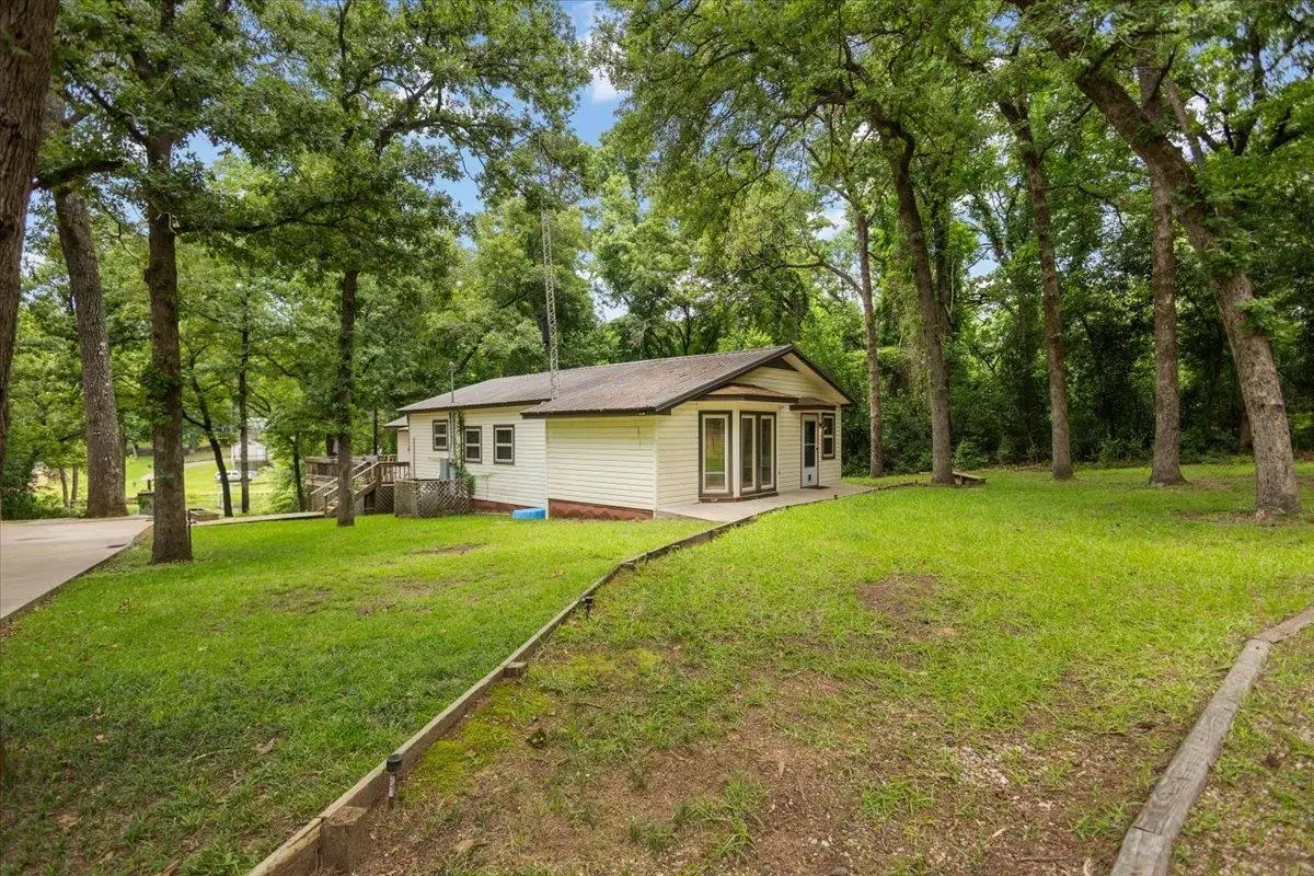 20584 E Grove Club Lake Road, Whitehouse, TX 75791 - #1
