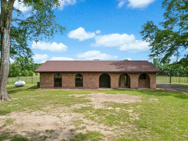 1137 Old Hwy 80, Hallsville, TX 75650