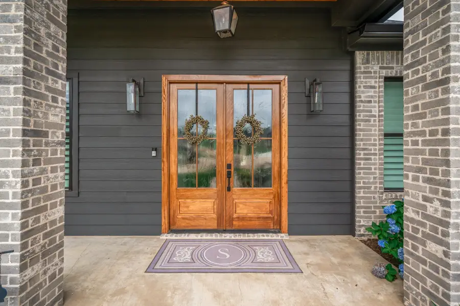 3813 Suren Way, Longview, TX 75605 - #3