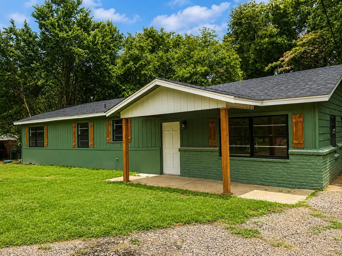 4335 N Page Rd, Longview, TX 75605 - #1