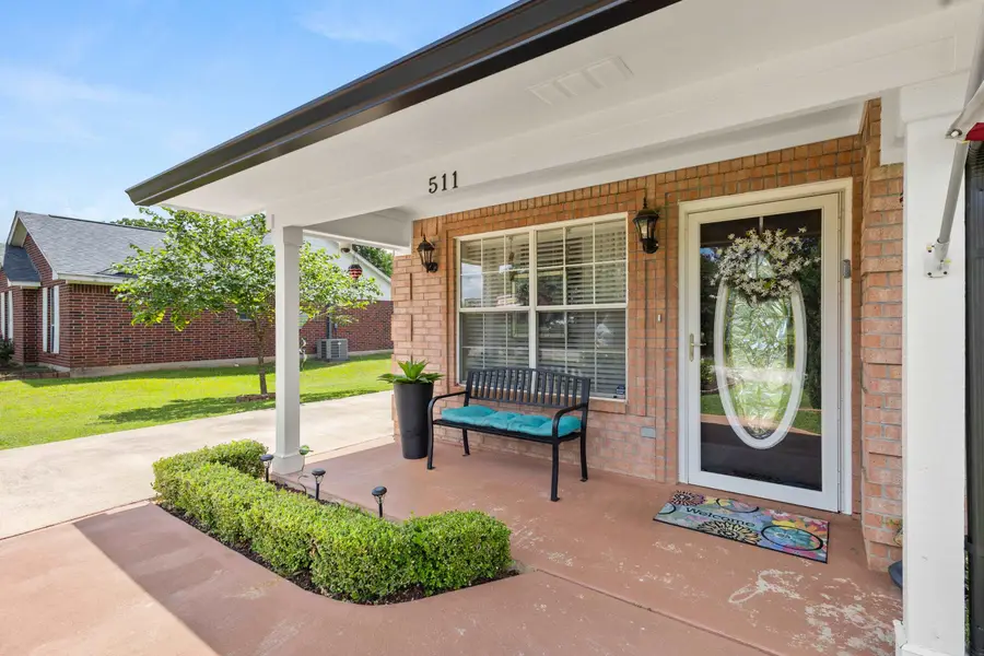 511 VICTORY LN, Hughes Springs, TX 75656 - #2