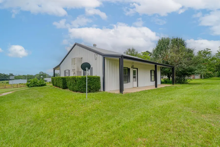 1520 Humble Road, New London, TX 75682 - #3