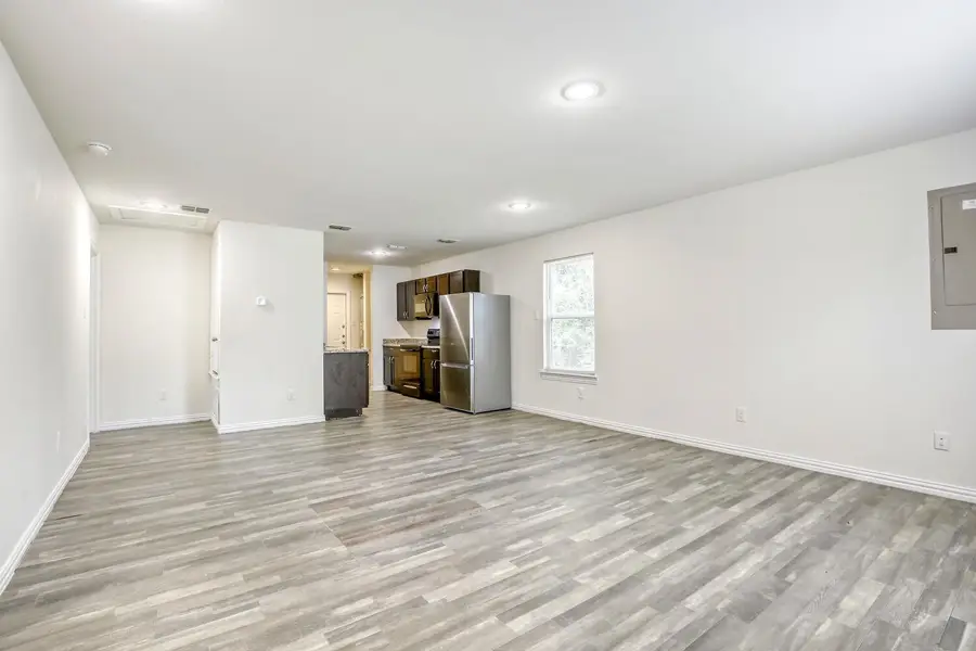 2115 Victory, Longview, TX 75602 - #3