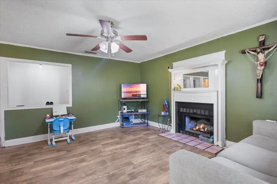 1212 E Lantrip, Kilgore, TX 75662 - #2