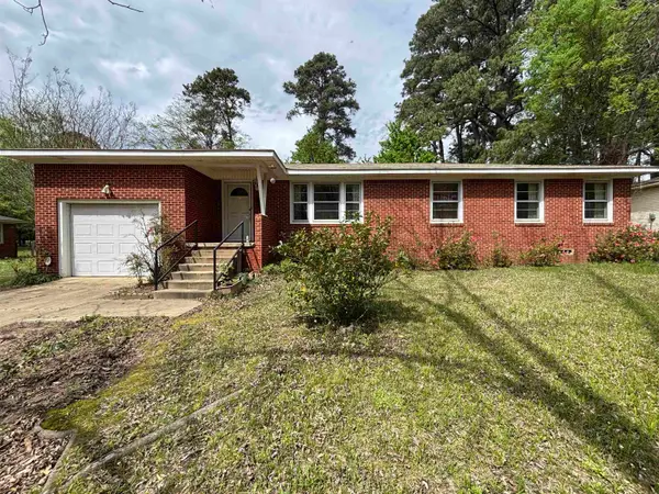 836 Pine Street, Gilmer, TX 75644
