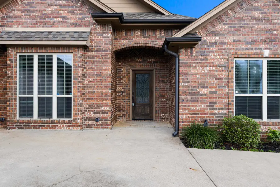 124 Lakeway, Longview, TX 75604 - #3