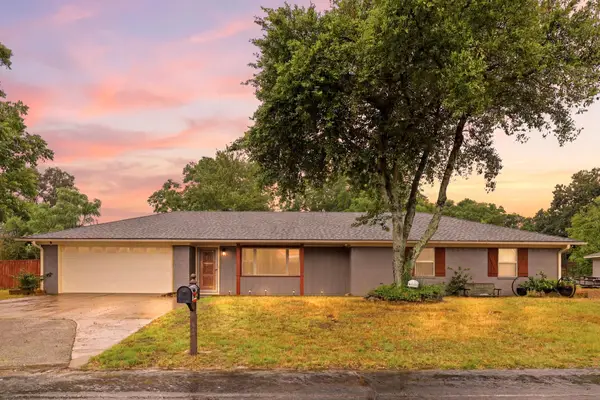 3217 Libbie Ln, Tyler, TX 75707