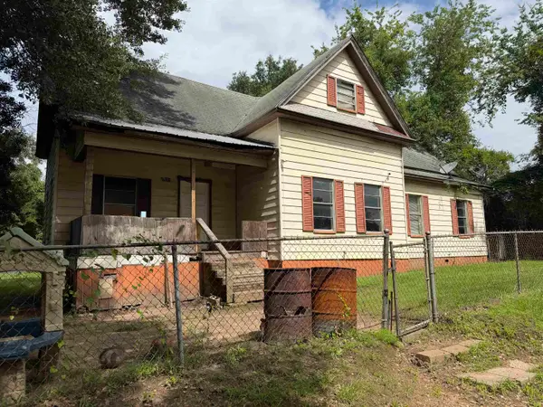 1001 Twyman, Marshall, TX 75670