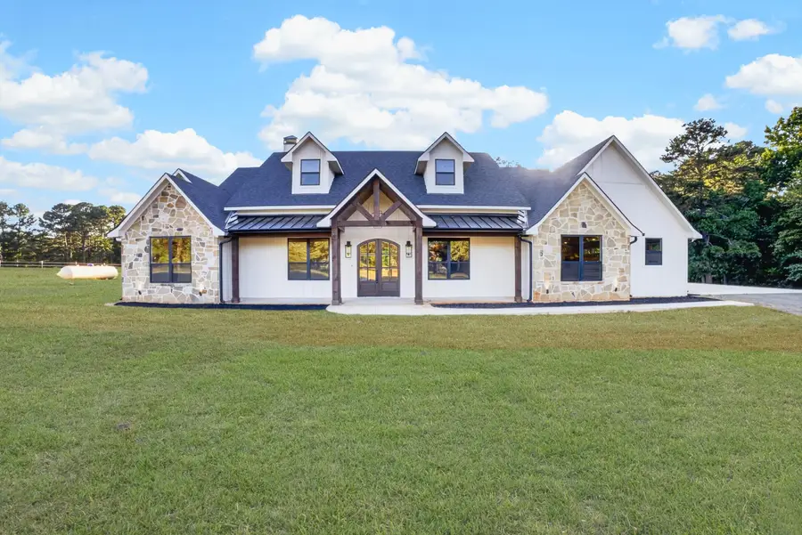 2388 Lansing Switch Rd., Longview, TX 75602 - #3