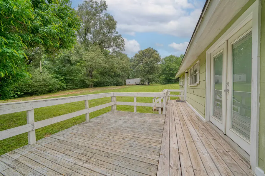 305 Moore, Big Sandy, TX 75755 - #3