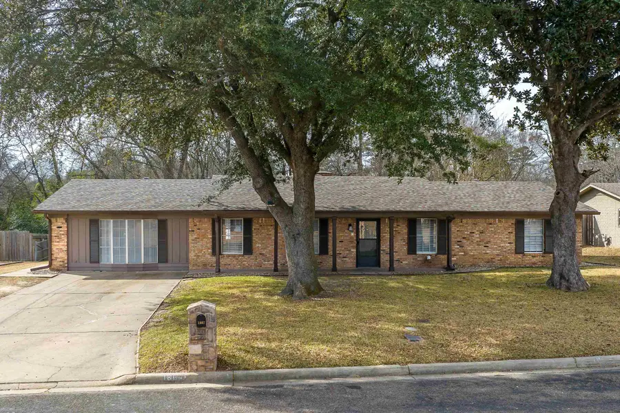 1807 Swan St., Longview, TX 75604 - #3