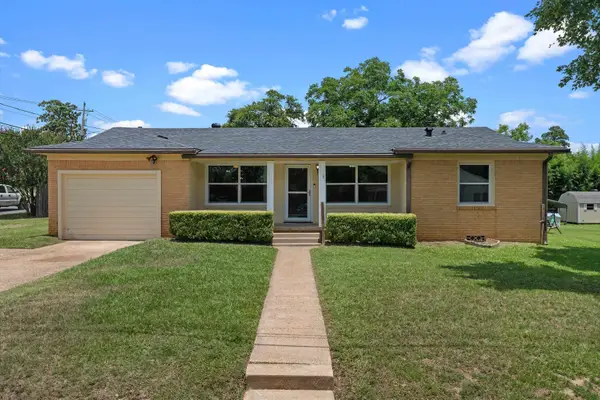 1306 Jones Street, Henderson, TX 75654