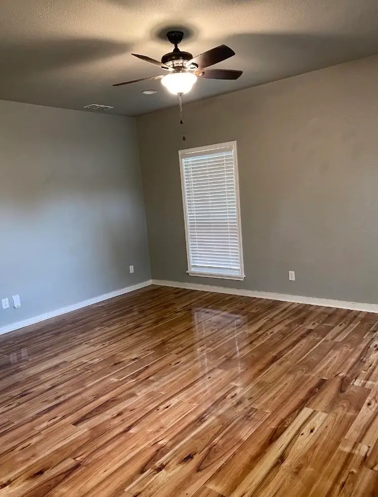 905 Wilson, Longview, TX 75601 - #3