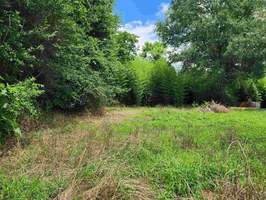 811 COUCH ST, Kilgore, TX 75662 - #3