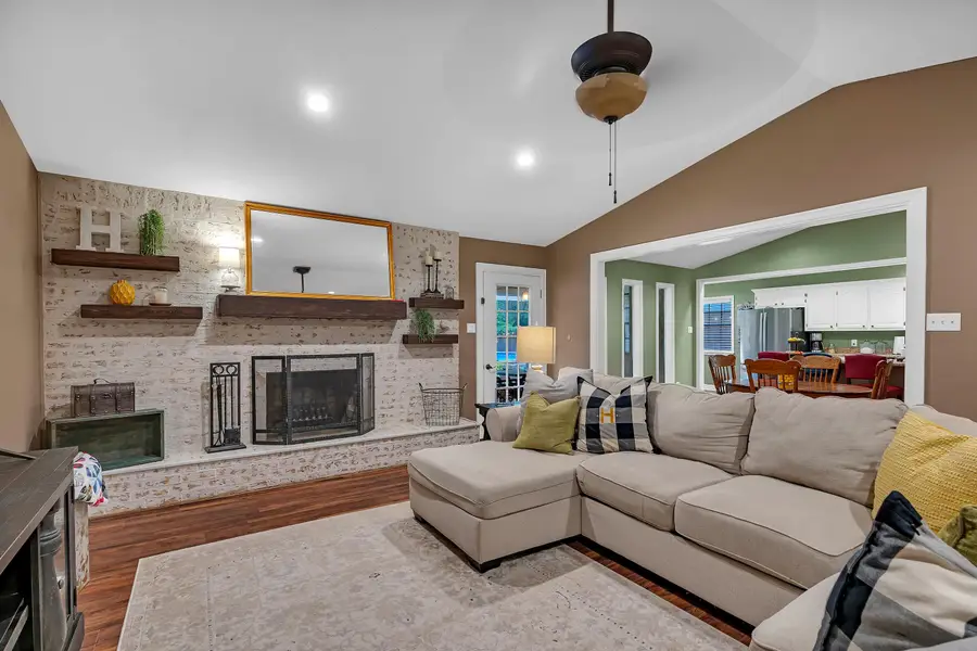 3304 Birdsong Ln, Kilgore, TX 75662 - #2
