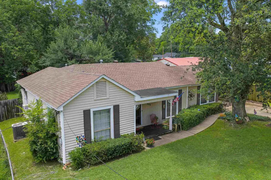 406 W Hill St, Carthage, TX 75633 - #2