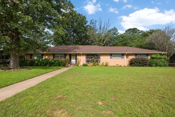 203 Crosby, Henderson, TX 75652