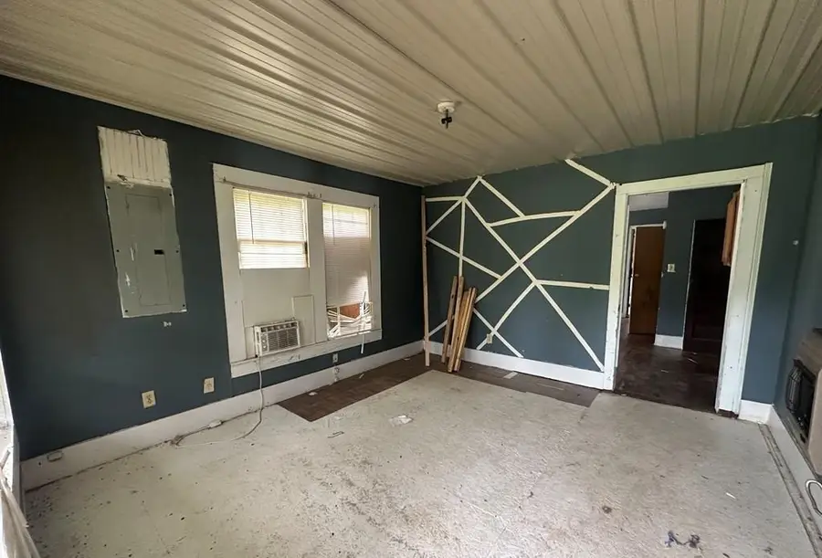 101 Early, Linden, TX 75563 - #2