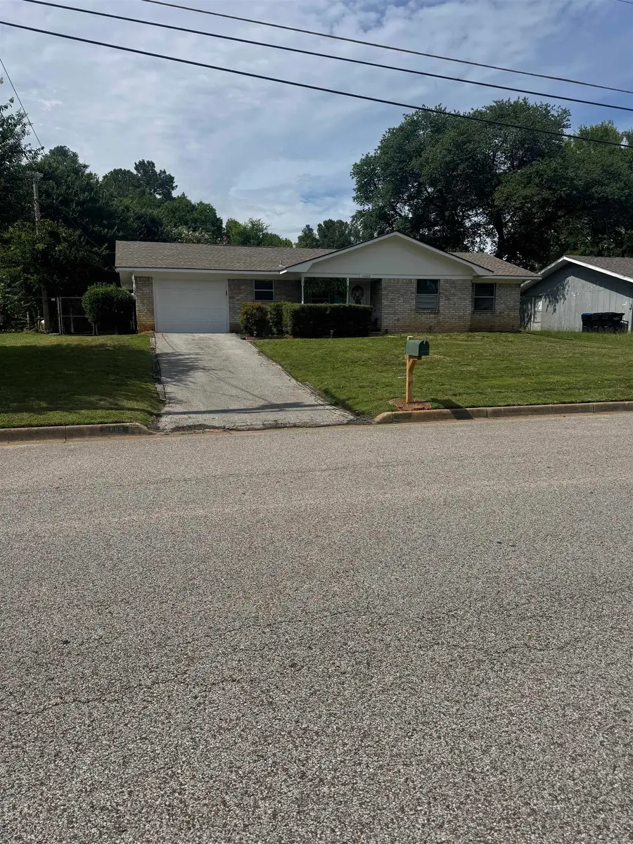 1603 Clearwood Dr, Longview, TX 75604 - #2